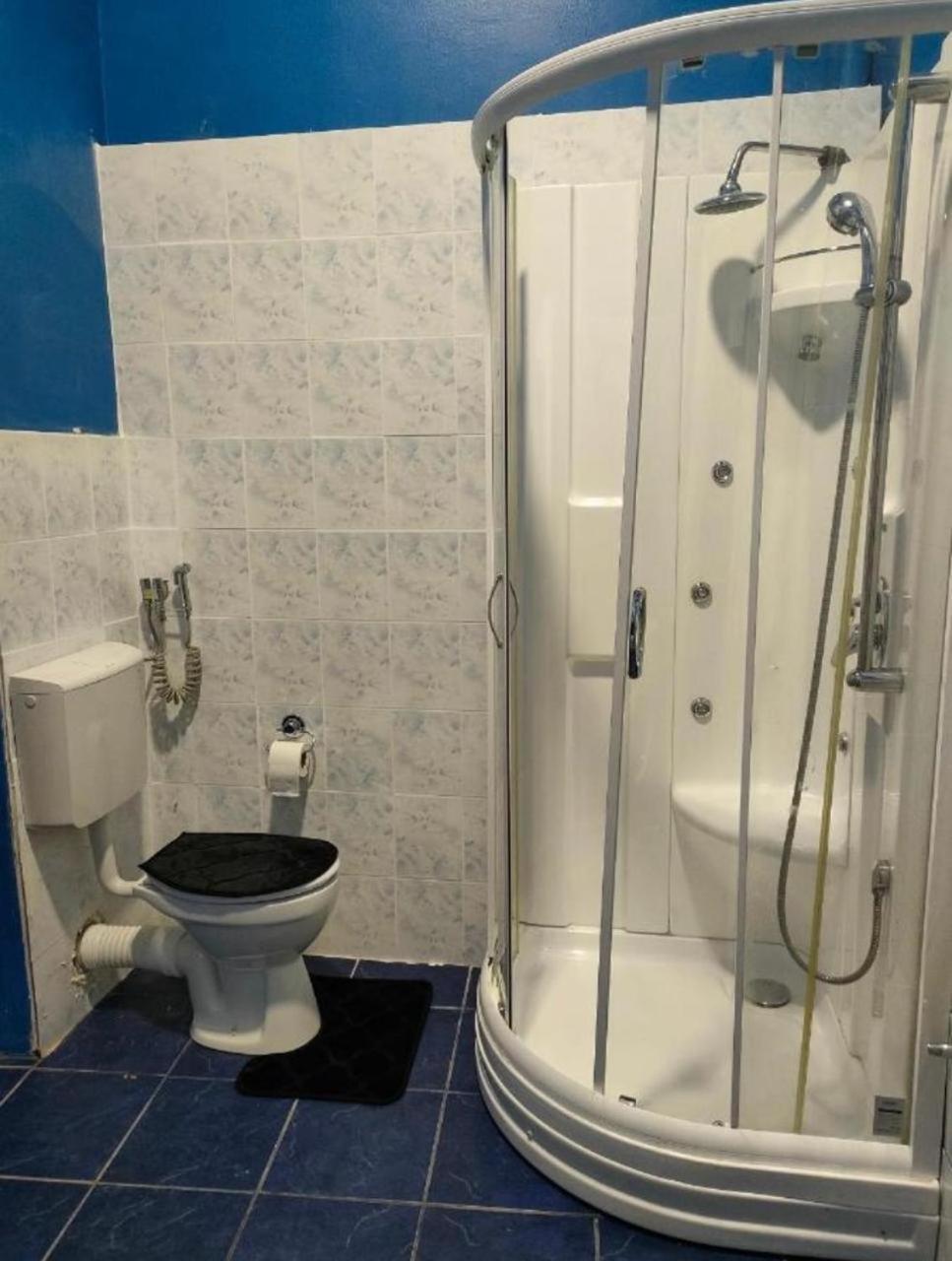 Waterfall Hostel サラエヴォ エクステリア 写真